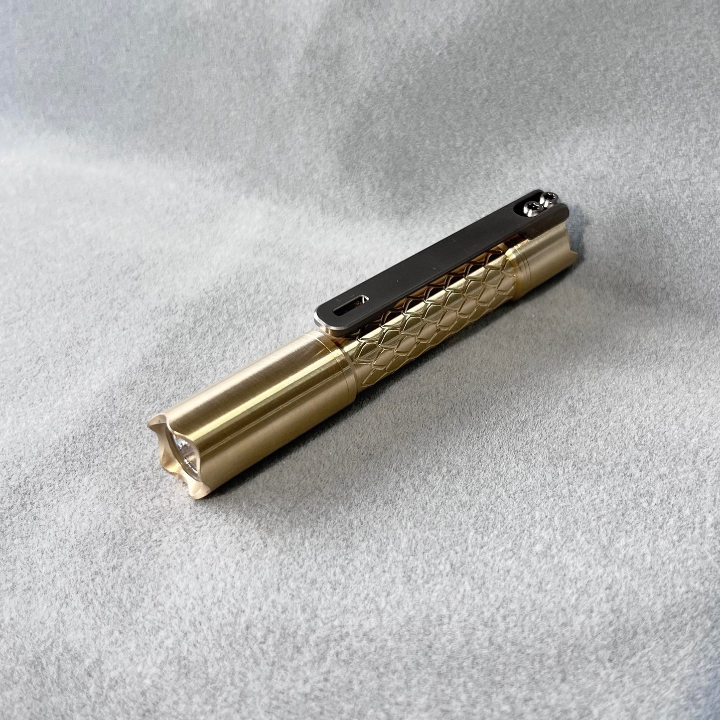 EDOLUC Loong-01 AAA/10440 Brass EDC Flashlight Nichia 519A 4000K/XPL6500K/Samsung5000K LED